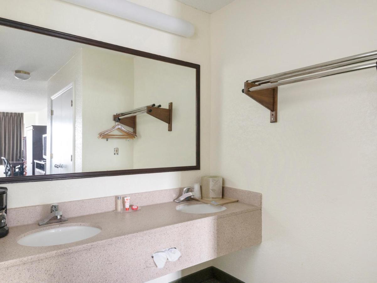 Econo Lodge Kannapolis Εξωτερικό φωτογραφία